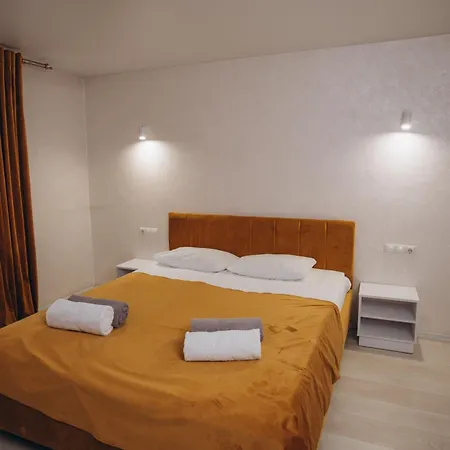 Nachiku Bukovel & Hotel Palyanytsya